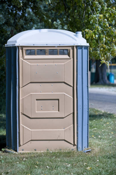 Best Portable toilet rental cost  in Winthrop Harbor, IL